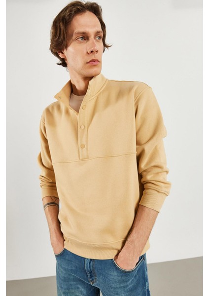 Erkek Dik Yaka Bej Çıt Çıtlı Sweatshirt fiyatları