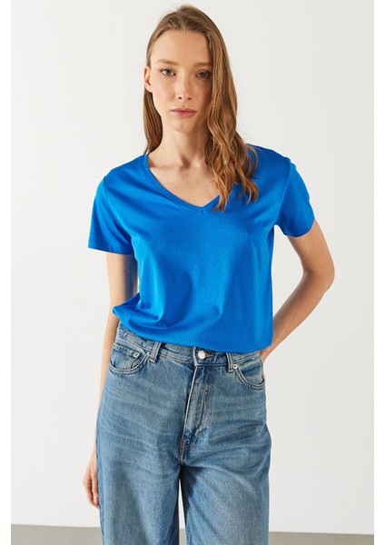 Boyfriend V Yaka Regular Fit Modal Tişört(Tencel)(Tm) - Safir fırsatları