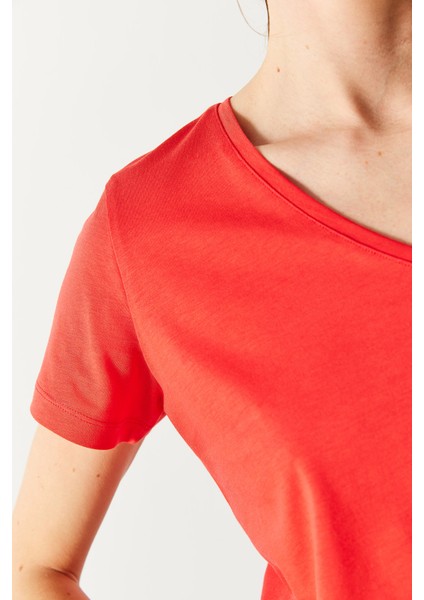 Boyfriend V Yaka Regular Fit Modal Tişört(Tencel)(Tm) - Mercan modelleri