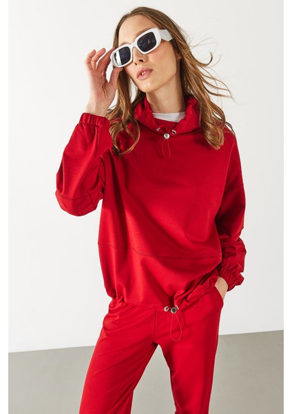 Norah Yakası Detaylı Regular Fit Sweatshirt - Kırmızı modelleri