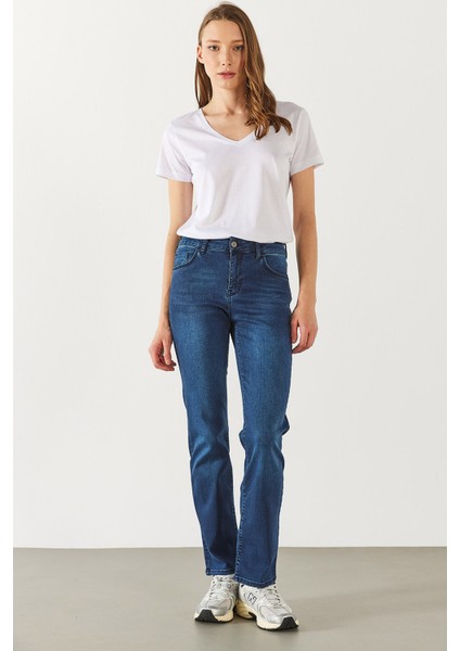 Boyfriend V Yaka Regular Fit Modal Tişört(Tencel)(Tm) - Beyaz