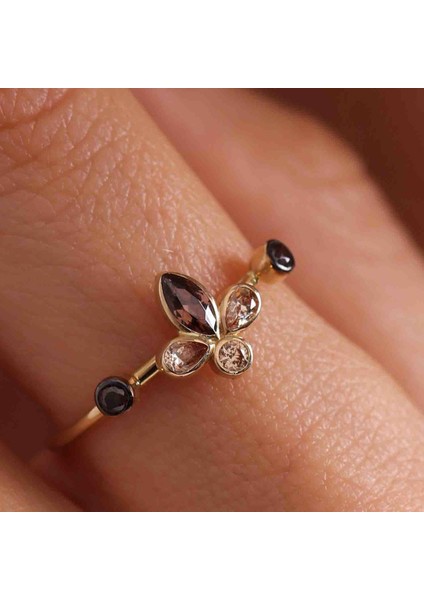 14 Ayar Altın Siyah Taşlı Tasarım Yüzük modelleri