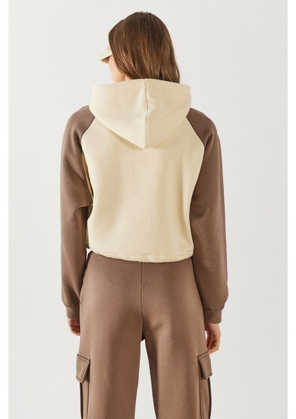 Baskılı Kontrast Parçalı Sweatshirt - Vizon fırsatları