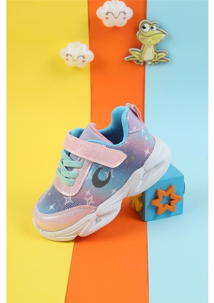 Özel Tasarım Tam Esnek Hava Alabilen Çocuk Spor Ayakkabısı Özel Gün Sneaker Yeni Sezon