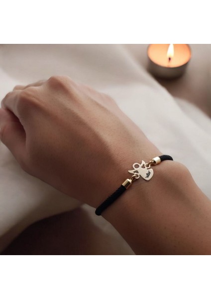 Altın Plakalı 14 Ayar Mevlana Figürlü Kraliçe Bilekliği, Siyah Örgü Det Ayıyla, Zarafeti ve Güzelliği Simgeleyen Gençlere Özel Anlamlı Bir Tercih! fiyatları