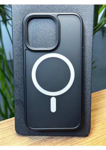 Apple iPhone 13 Pro Hızlı Sarj Magsafeli A+ Ultra Darbe Emici Premium Silikon Gennpro S Kılıf