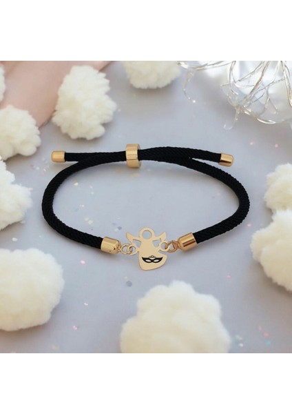14 Ayar Plakalı Altın Mevlana Figürlü Balmaske Bilekliği, Siyah Örgü Det Ayıyla, Etkileyici Tasarımıyla Gençlere ve Ergenlere Özel Benzersiz Bir Hediye!