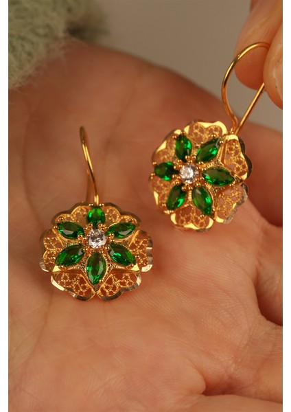 Yeşil Taşlı Gül Altın Küpe CGKKP0145