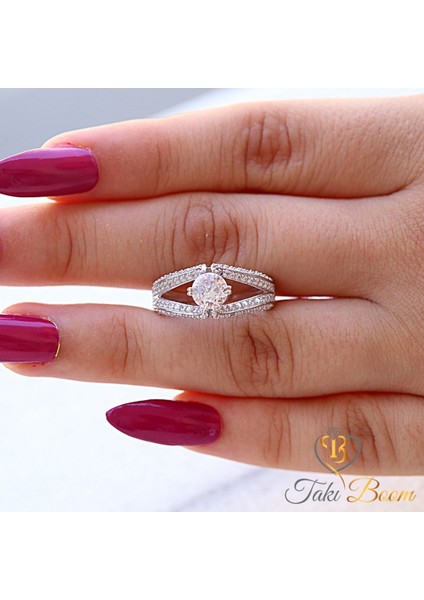 Beyaz Zirkon Taşlı Tektaş Gümüş Yüzük fırsatları