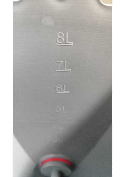 Buzağı Emzirme Kovası Tekli Ölçekli - 8 Litre
