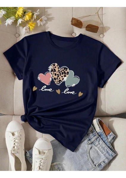 Kalp Baskılı Basic T-Shirt