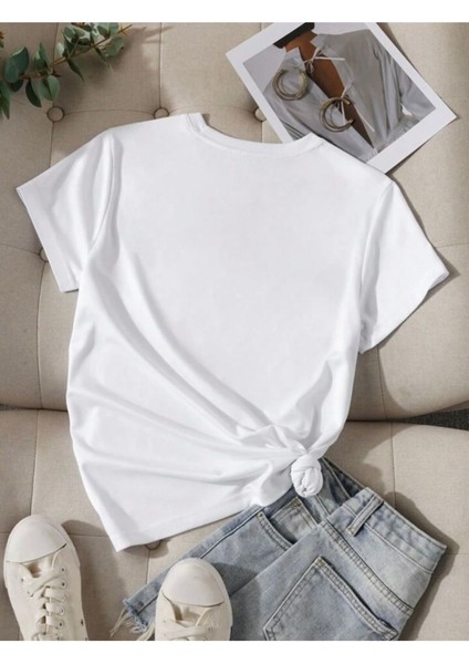 Karakter Baskılı Basic T-Shirt fiyatları