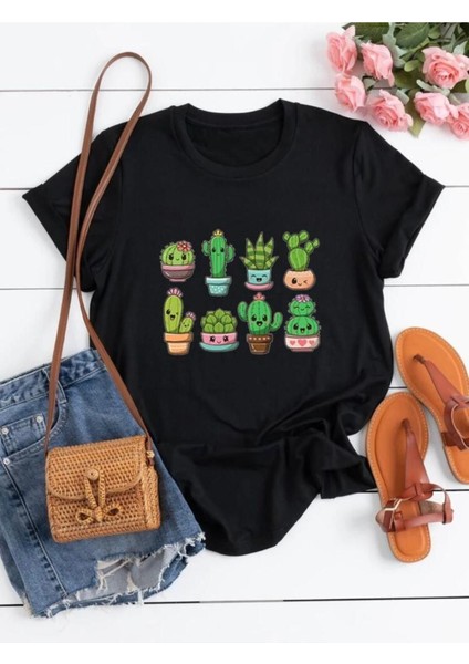 Sevimli Kaktüsler Baskılı Basic T-Shirt