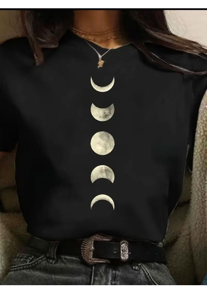 Ay Evreleri Baskılı Basic T-Shirt