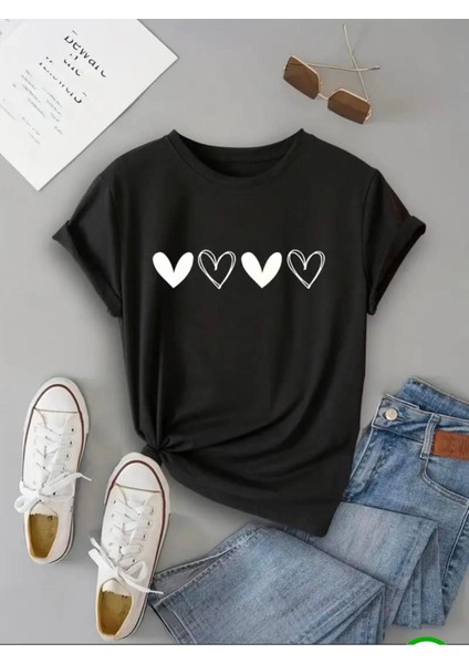 Yan Yana Kalpler Baskılı Basic T-Shirt