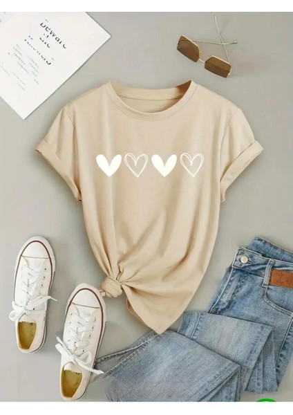 Yan Yana Kalpler Baskılı Basic T-Shirt
