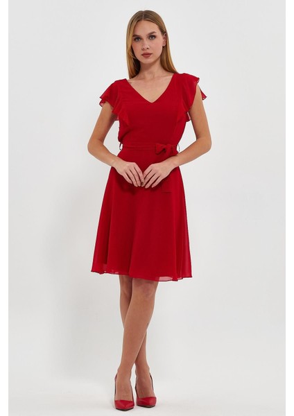 Şifon Ön Arka V Yaka Omuzlar Önden Arkaya Volanlı Kloş Mini Elbise indirimleri