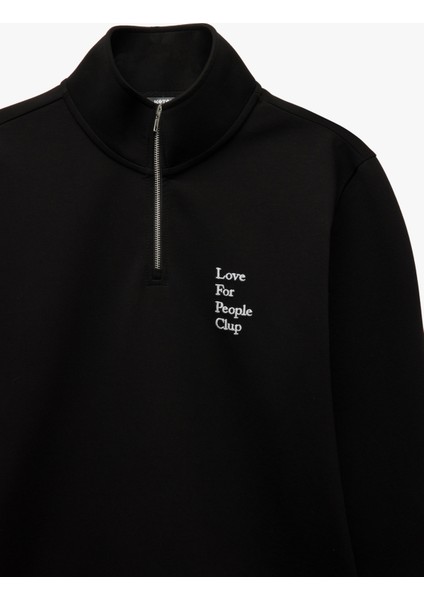 Uzun Kollu Işlemeli Interlok Kumaş Yarım Fermuarlı Sweatshirt