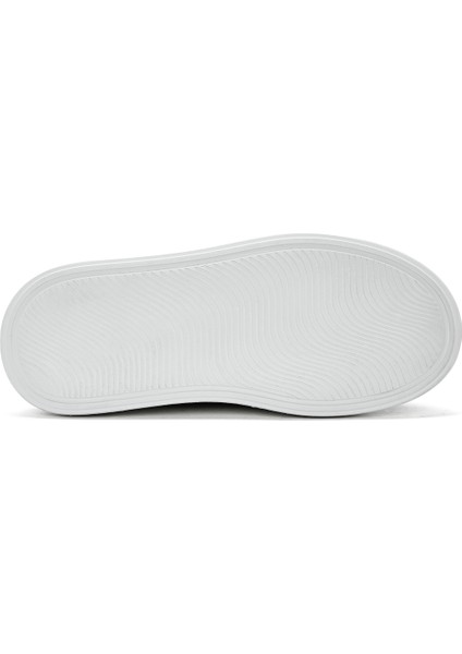 Kadın Siyah Fermuarlı Bağcıklı Kalın Tabanlı Deri Sneaker 25SFD511118