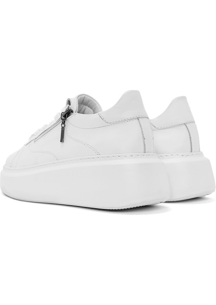 Kadın Beyaz Fermuarlı Bağcıklı Kalın Tabanlı Deri Sneaker 25SFD511118