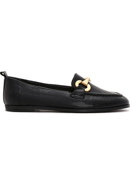 Kadın Siyah Tokalı Deri Maskülen Loafer 25SFD200518