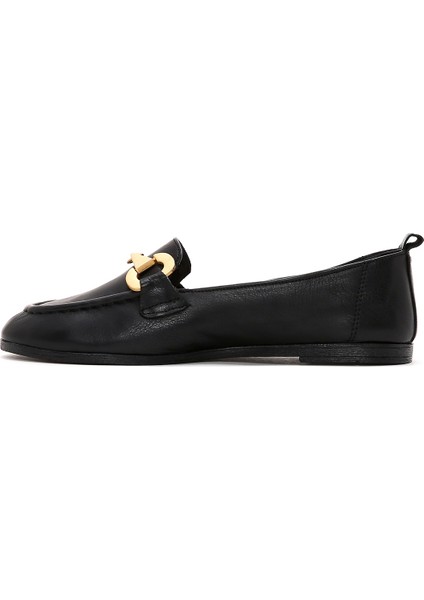 Kadın Siyah Tokalı Deri Maskülen Loafer 25SFD200518