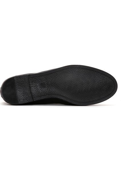 Kadın Siyah Tokalı Deri Maskülen Loafer 25SFD200518