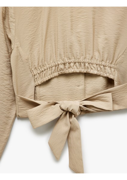 Düğmeli Uzun Kollu Bağlama Detaylı Crop Gömlek fırsatları