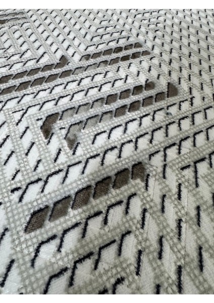 Kabartmalı Halı Dokusunda Jel Kaymaz Taban Yıkanabilir Kesme Yolluk Kahve Mozaik Desen fırsatları