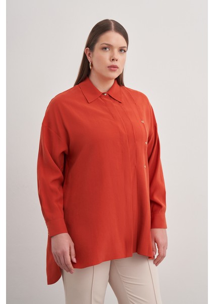 Pileli Metal Logolu Bluz fiyatları