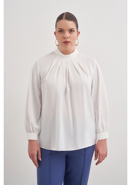 Pili Detaylı Dik Yakalı Bluz fırsatları