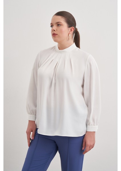 Pili Detaylı Dik Yakalı Bluz indirimleri