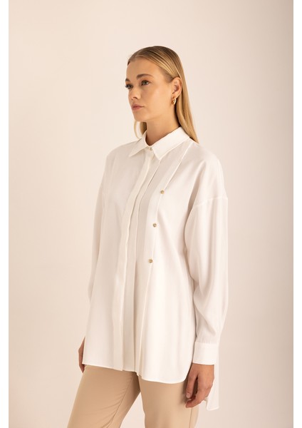 Pileli Metal Logolu Bluz indirimleri