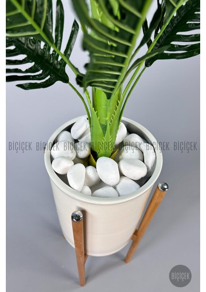 150 cm Areka Ağacı Ayaklı Metal Saksıda