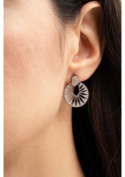 Güneş Işığı Tasarım Rodyumlu Gümüş Küpe 7192 fiyatları