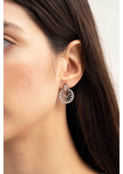 Güneş Işığı Tasarım Rodyumlu Gümüş Küpe 7192 modelleri