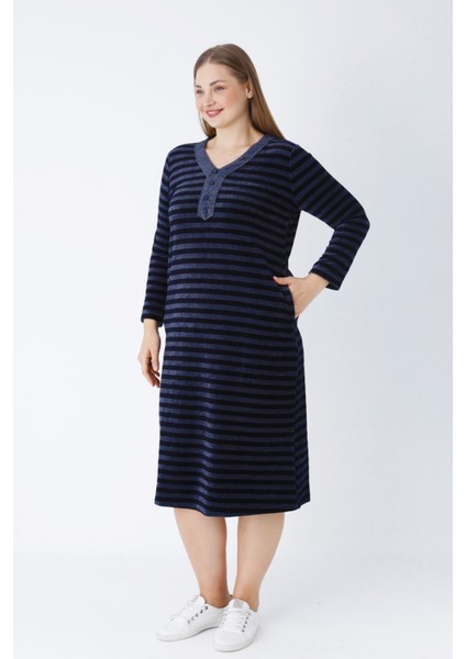 Lacivert Çizgi Desenli Düğmeli Cepli Kadife Büyük Beden Pamuklu Elbise modelleri