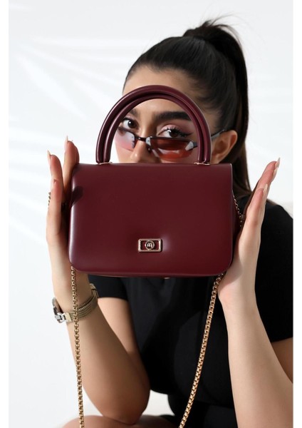 Kadın Mini Kutu El Çanta Yandan Çapraz Askılı ve Kulplu Modern Şık Kadın Çantaları