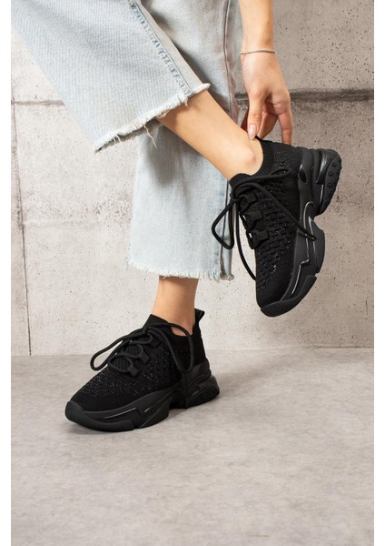 Lorda Kadın Sneakers Bağcıklı Triko Dokumalı Spor Ayakkabı Siyah fiyatları