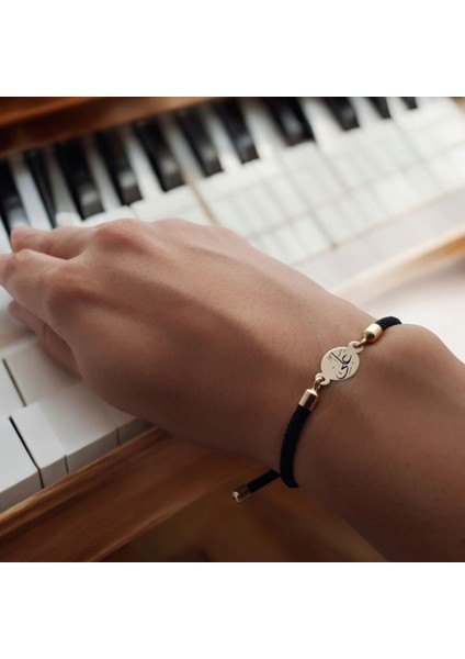 Altın Plakalı 14 Ayar Yuvarlak Figürlü Hz. Ali Temalı Bilekliği, Hikmet ile Cesareti Birleştiren, Gençlere ve Ergenlere Özel Anlamlı Bir Hediye! fiyatları