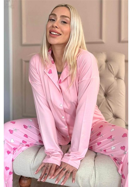 Pembe Kalp Desenli Bambu Önden Düğmeli Uzun Kol Kadın Pijama Takımı