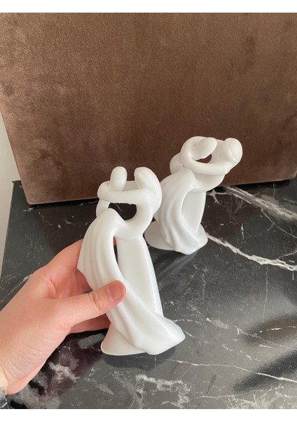 Dekoratif Obje Biblo Heykel Birbirine Sarılan Çift 15 cm
