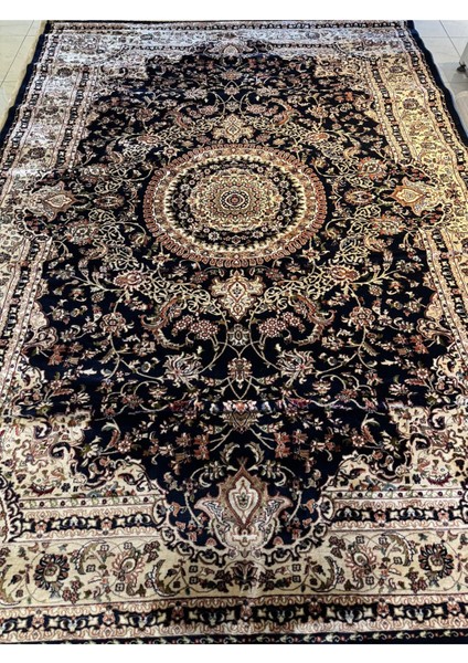 Asaryün Halı Ipek H4095L Lacivert Ipeksi Geleneksel Renkli Göbekli Klasik Desen Salon Halısı Modern