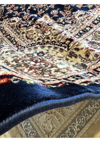Asaryün Halı Ipek H4095L Lacivert Ipeksi Geleneksel Renkli Göbekli Klasik Desen Salon Halısı Modern modelleri