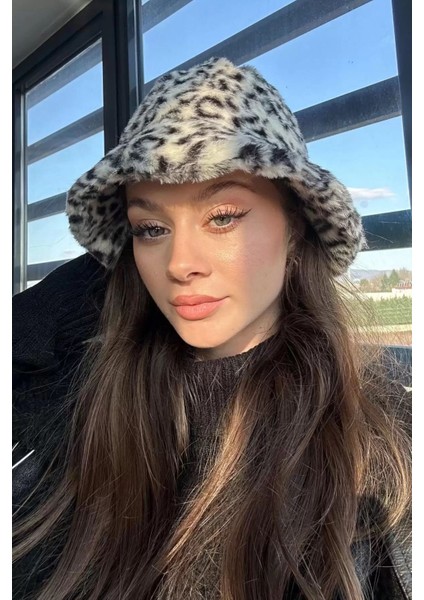Leopar Desenli Peluş Şapka