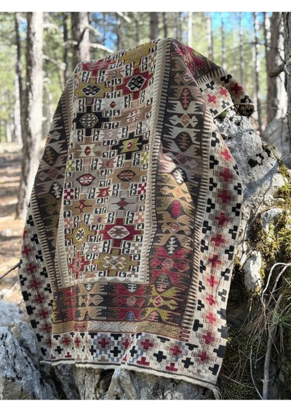Çukurçimen Kök Boyası Yün El Dokuması Kilim Buram Buram Emek Kokan Çukurçimen Kilimi Halısı 110X150