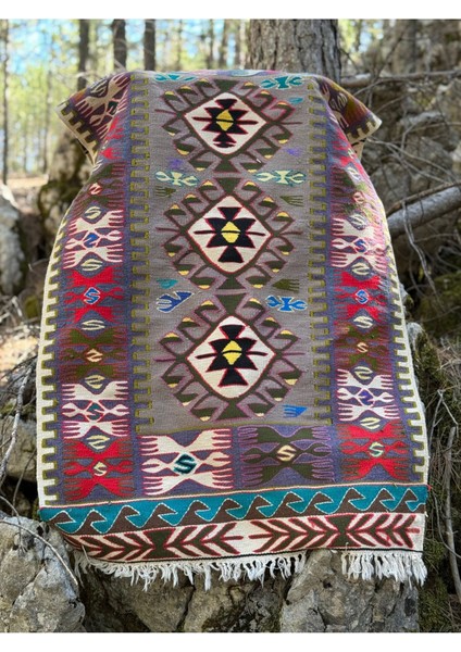 Çukurçimen Kök Boyası Yün El Dokuması Kilim Buram Buram Emek Kokan Çukurçimen Kilimi Halısı 90 x 150