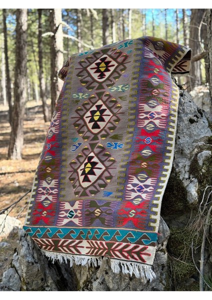 Çukurçimen Kök Boyası Yün El Dokuması Kilim Buram Buram Emek Kokan Çukurçimen Kilimi Halısı 90 x 150 fiyatları