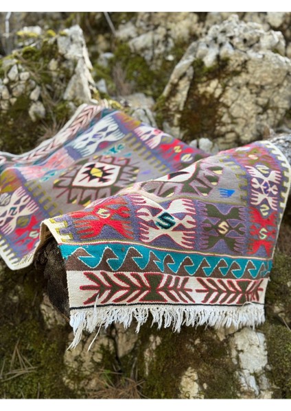 Çukurçimen Kök Boyası Yün El Dokuması Kilim Buram Buram Emek Kokan Çukurçimen Kilimi Halısı 90 x 150 fırsatları
