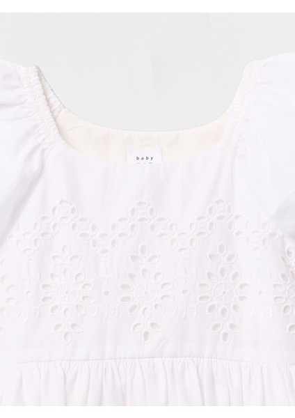Kız Bebek Beyaz Broderie Detaylı Elbise fiyatları